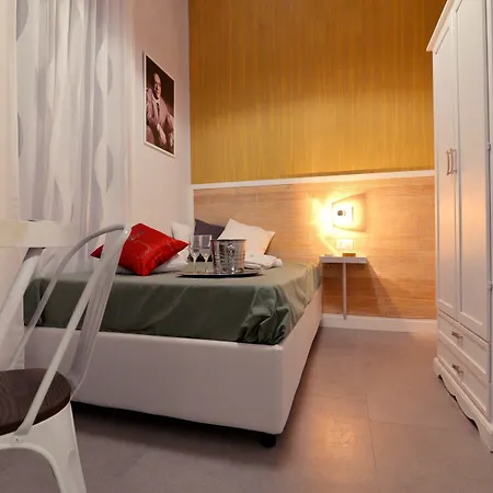 Chiaia Roof Bed & Breakfast