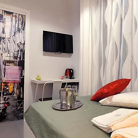 Bed & Breakfast Chiaia Roof 4*