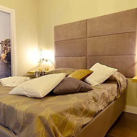 Bed & Breakfast Chiaia Roof Neapel