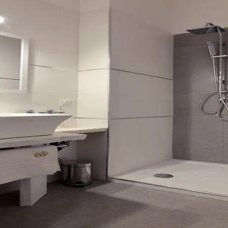 Bed & Breakfast Chiaia Roof